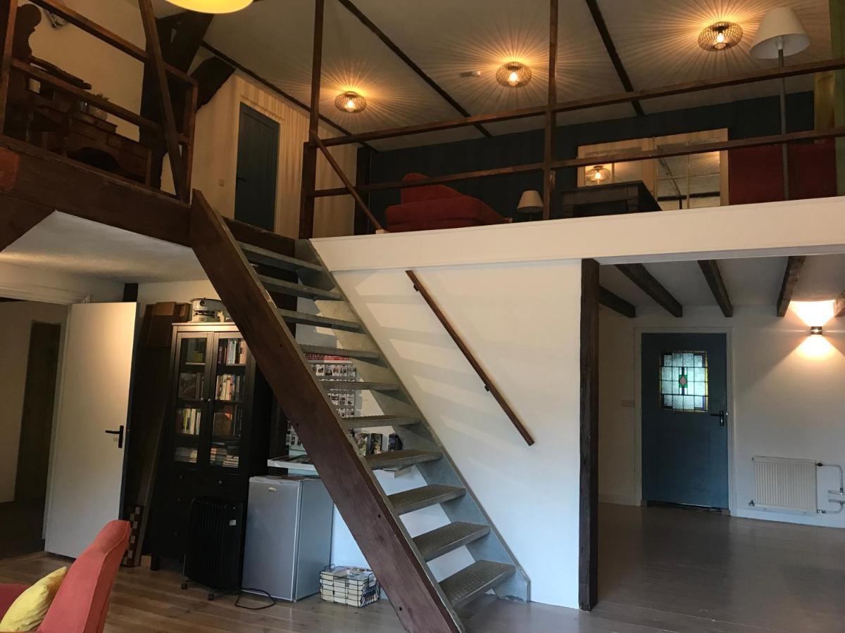 Bed And Breakfast De Salix Hitzum Exterior photo